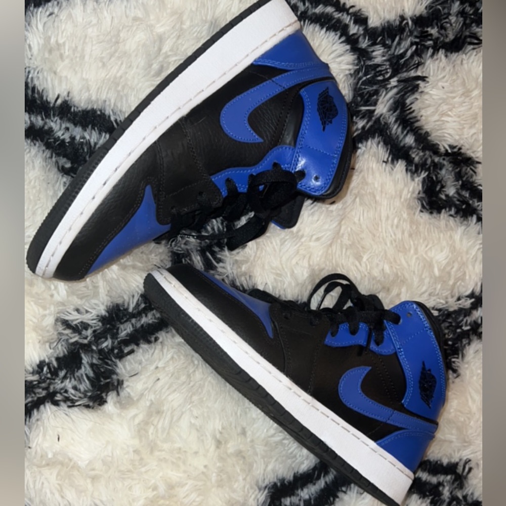 Nike Air Jordan 1 Mid G’s “Hyper Royal”
